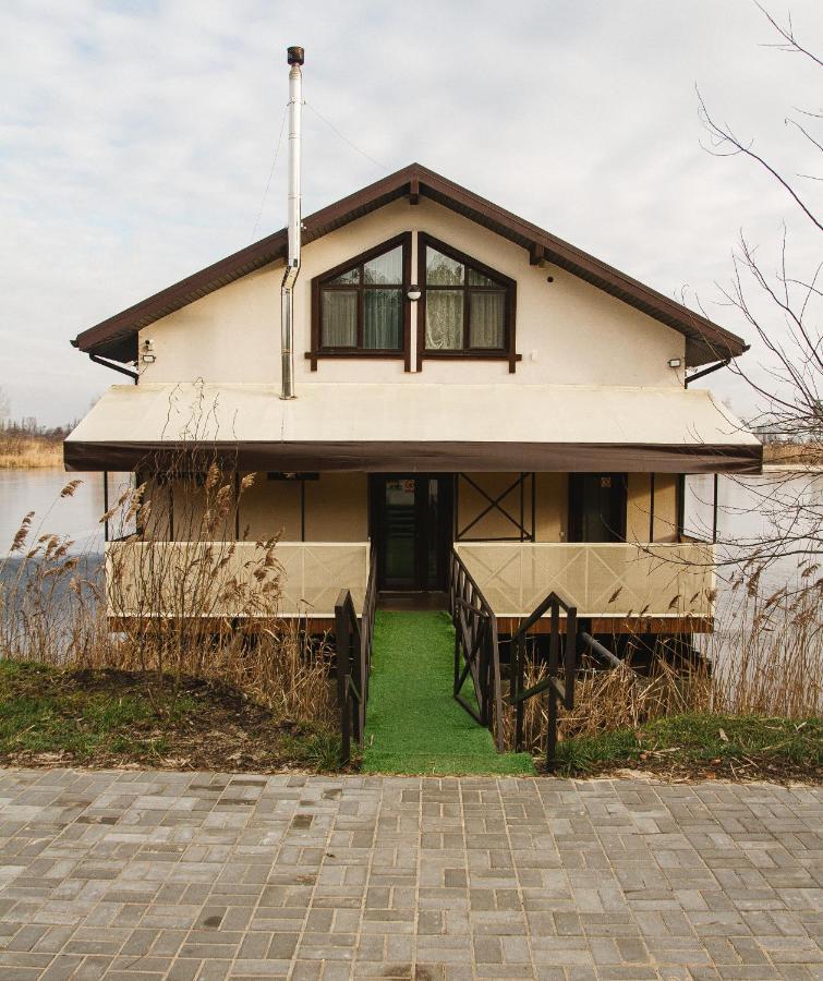 Hotel And Restaurant Complex Lubokray Pereyaslav-Khmelʼnytsʼkyy Exterior foto